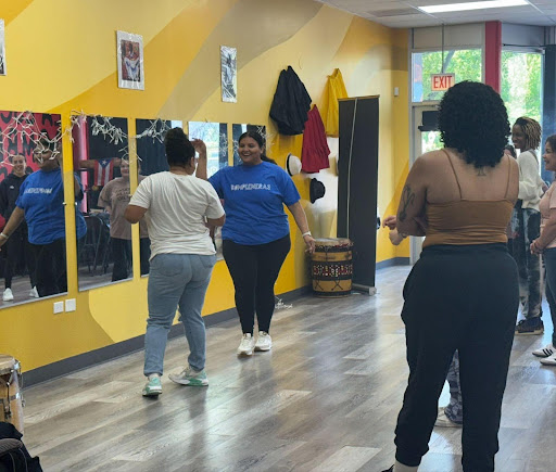 Chicago’s Latino ‘Cultural Hubs’ Keep Heritage Alive Through the Arts